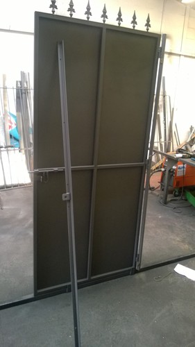 Sheeted gate security - gate,,